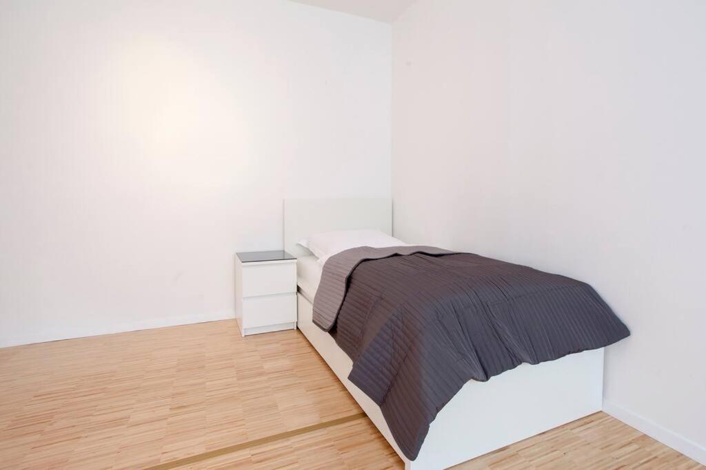 Exclusive 2-Room Souterrain Apartment Nürnberg Kültér fotó