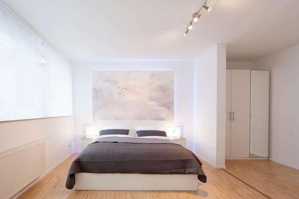 Exclusive 2-Room Souterrain Apartment Nürnberg Kültér fotó