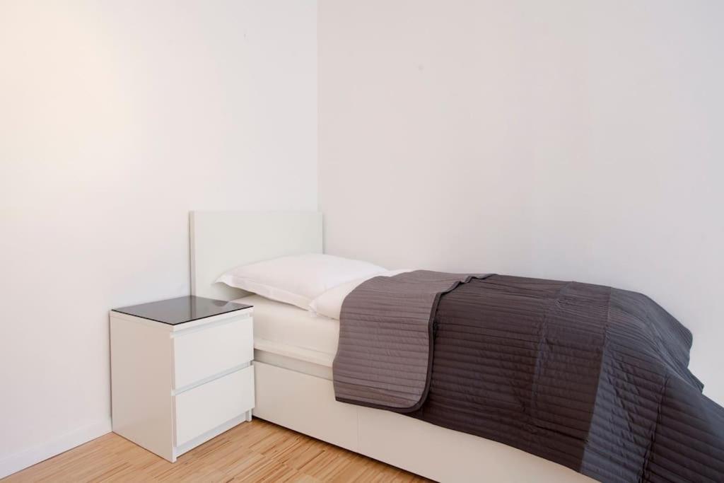 Exclusive 2-Room Souterrain Apartment Nürnberg Kültér fotó