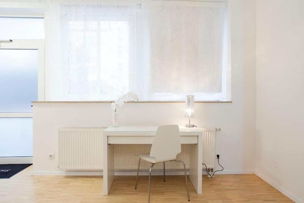 Exclusive 2-Room Souterrain Apartment Nürnberg Kültér fotó